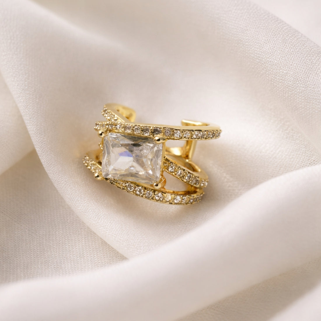 Crystal Edge Ear Cuff