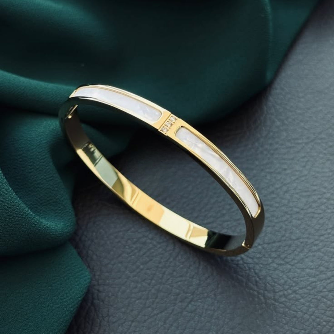Ivory Line Luxe Bracelet